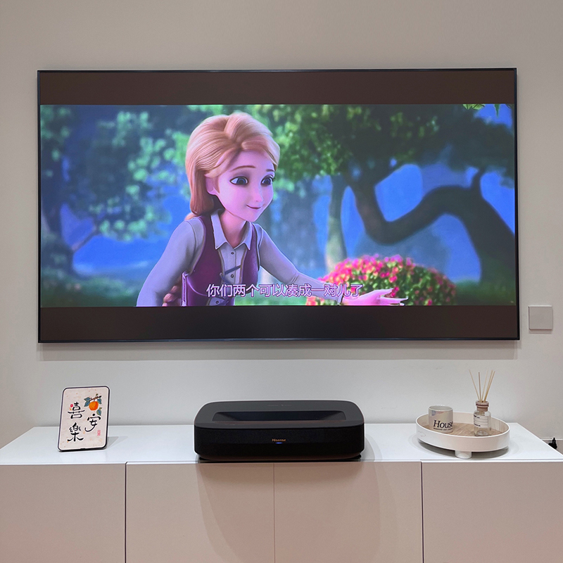 2026年新型 130インチ ALR CLR UST PET - Alr Ambient Light Rejecting Projector Screen のレビューと価格